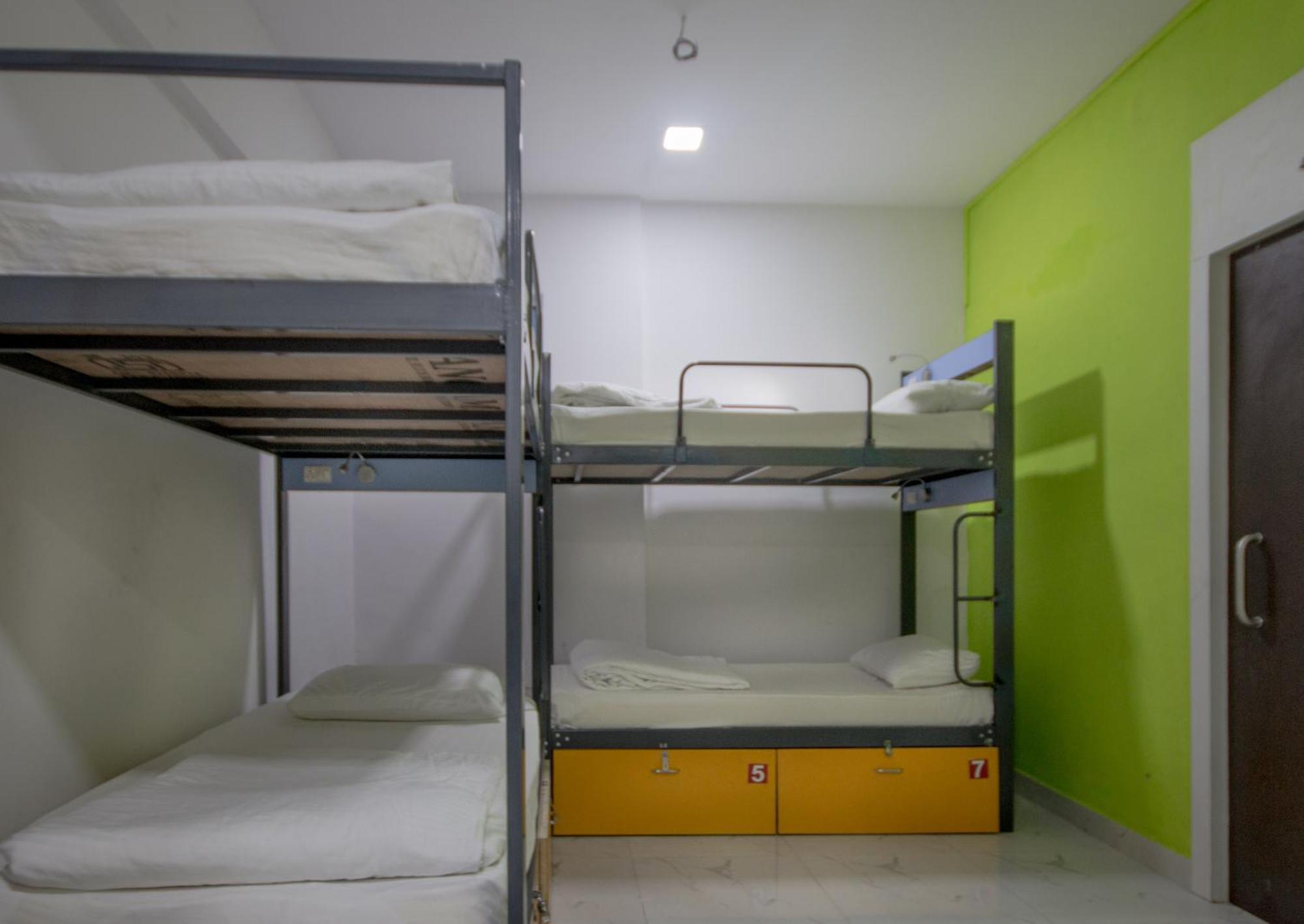 Backpackers Villa Мумбаи Номер фото